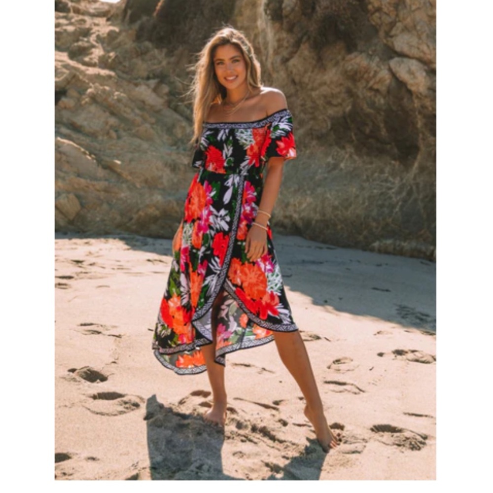 Vici Cherry Valley Off the Shoulder